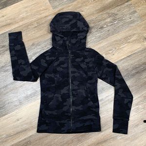 Camouflage Lululemon Scuba Full-Zip Hoodie new no holes or rips